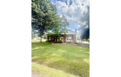 1524 Elmhurst Dr, Worthington, KY 41183