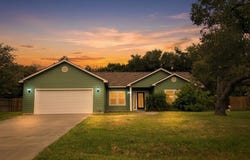 1145 HICKORY AVE, ROCKPORT, TX 78382