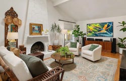 1858 Laurel Rd, Oceanside, CA 92054