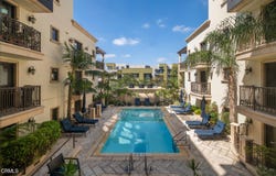 250 S De Lacey Avenue, Pasadena, CA 91105