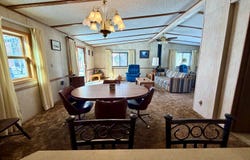 28 W Shore Road, Babb, MT 59411