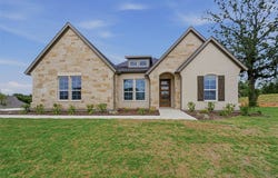 128 Oak Grove Way, Springtown, TX 76082