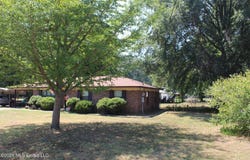 308 Walnut Street, Benoit, MS 38725