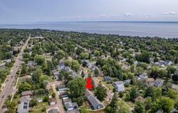 4725 Oneida St, Duluth, MN 55804