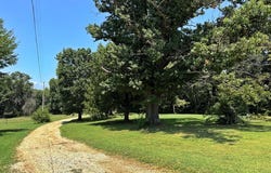 1500 E 1800 Road, Jerico Springs, MO 64756