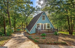 387 Chateau Drive, Lavonia, GA 30553