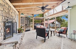 4407 Highway 16, Elkins, AR 72727