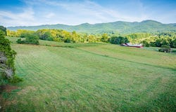 295 Lewis Cole Loop, Elizabethton, TN 37643