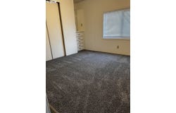 1400 CANDLELIGHT Dr, Eugene, OR 97402
