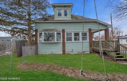 26 Murray Lane, Keansburg, NJ 07734