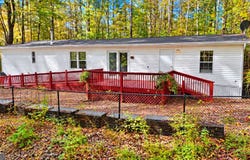 288 Sanctuary Drive, Toccoa, GA 30577
