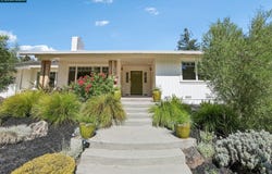 49 Corliss Dr, Moraga, CA 94556