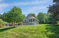 748 King Beach Drive, Howard, OH 43028