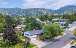 971 E 800 S, Bountiful, UT 84010