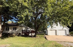 1535 S Cedar Avenue, Independence, MO 64052