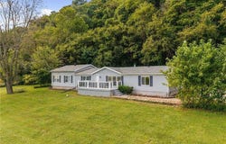 10055 Old Highway 111 SE, Elizabeth, IN 47117
