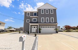 151 E Raritan Drive, Little Egg Harbor, NJ 08087