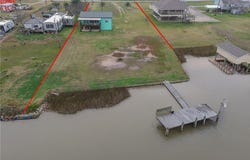 1725 CR 441d, Brazoria, TX 77422