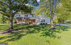 1421 WHITWOOD Drive, BLUE BELL, PA 19422