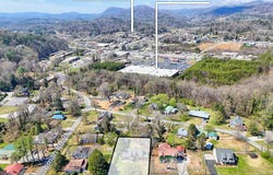 33 Maple Street, Clayton, GA 30525
