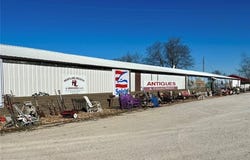 11761 N 13 Highway, Chilhowee, MO 64733