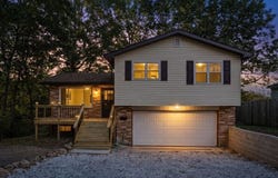 1302 East Avenue, Akron, OH 44307