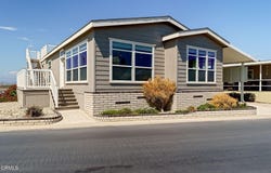 5540 W 5th Street, Oxnard, CA 93035