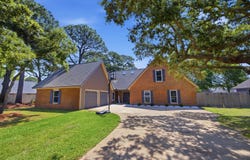 7 Hampton Circle, Niceville, FL 32578