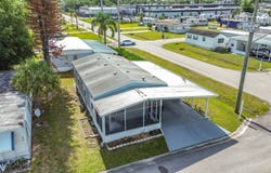 921 Sherwood Ave, St Cloud, FL 34769