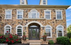 711 SLOOP CT, NEWARK, DE 19702