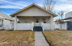 508 E 3RD STREET, Kimball, NE 69145