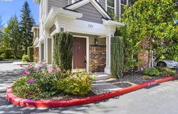 1231 NE HORIZON Loop, Hillsboro, OR 97124