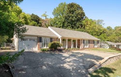712 LEXINGTON ROAD, VESTAVIA HILLS, AL 35216