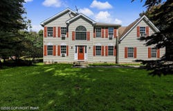 13 Parker Mew, Albrightsville, PA 18210