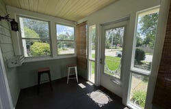 124 9 Street, Cedar Falls, IA 50613