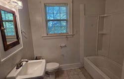 1037 Hardy Rd, Vinton, VA 24179