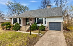 911 Euclid Boulevard, Carthage, MO 64836