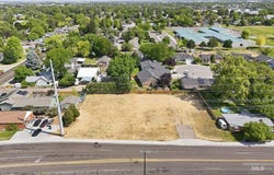 1604 E Amity Ave, Nampa, ID 83686