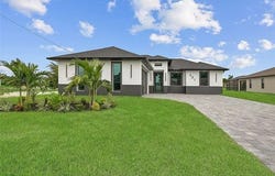 321 SE 2nd Street, Cape Coral, FL 33990