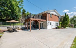 11 Summit Drive, Arden, NC 28704