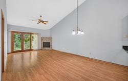 10645 44th Avenue N, Plymouth, MN 55442