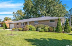 5104 N BEVALON Place, Peoria, IL 61614