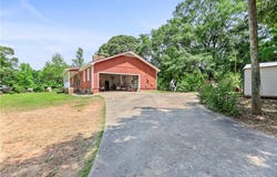 1176 County Road17, Roanoke, AL 36274