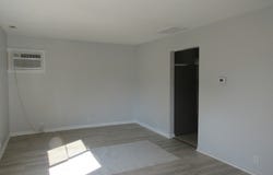 1613 Juneway Terrace, Round Lake Beach, IL 60073