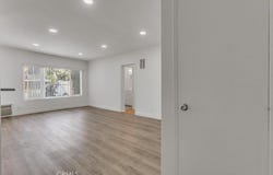 6643 De Longpre, Los Angeles, CA 90028
