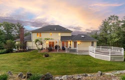 5 Overlook Circle, Westford, MA 01886