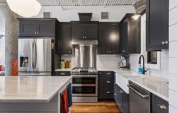 225 9th Street E, Saint Paul, MN 55101