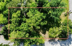 2015 Toledo St., Beaumont, TX 77703