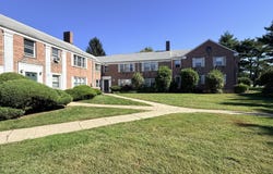 1076 E Main Street, Stamford, CT 06902