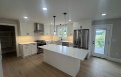 129 Old Westford Rd, Chelmsford, MA 01824